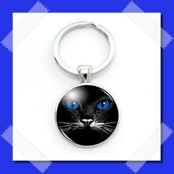 Blue-Eyed Black Cat Cabochon Glass Pendant Metal - Picture 3 of 4